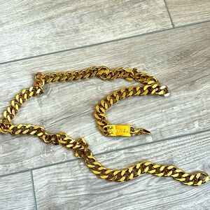 SOLD!!! Chanel chain belt